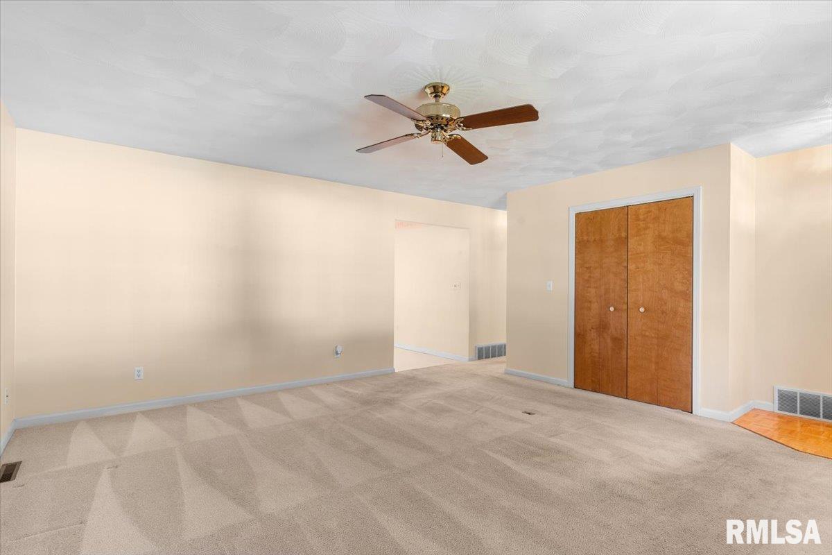 2904 Biscayne Drive Springfield, IL 62707 - Photo 7 of 33 Gallery Image 7
