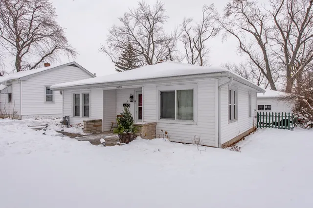 $239,900 | 1009 Osmond Avenue, Antioch, IL 60002