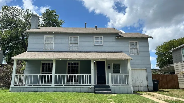 $2,595 | 3600 Kell Street, Fort Worth, TX 76109