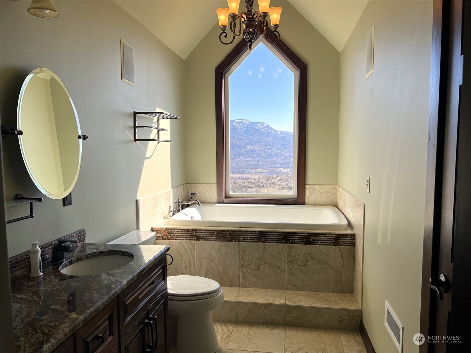 357 Blue Lake Road Oroville, WA 98844 - Photo 14 of 35 Gallery Image 14