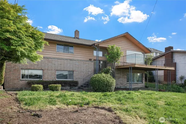 $793,000 | 8626 South 134th Street, Seattle, WA 98178