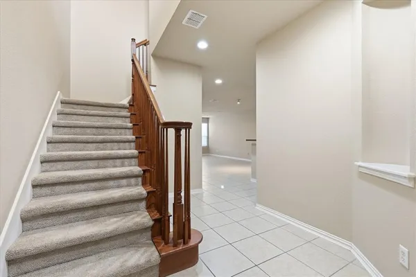 $2,850 | 1725 Brookview Drive, Carrollton, TX 75007