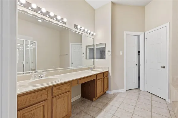 $2,850 | 1725 Brookview Drive, Carrollton, TX 75007