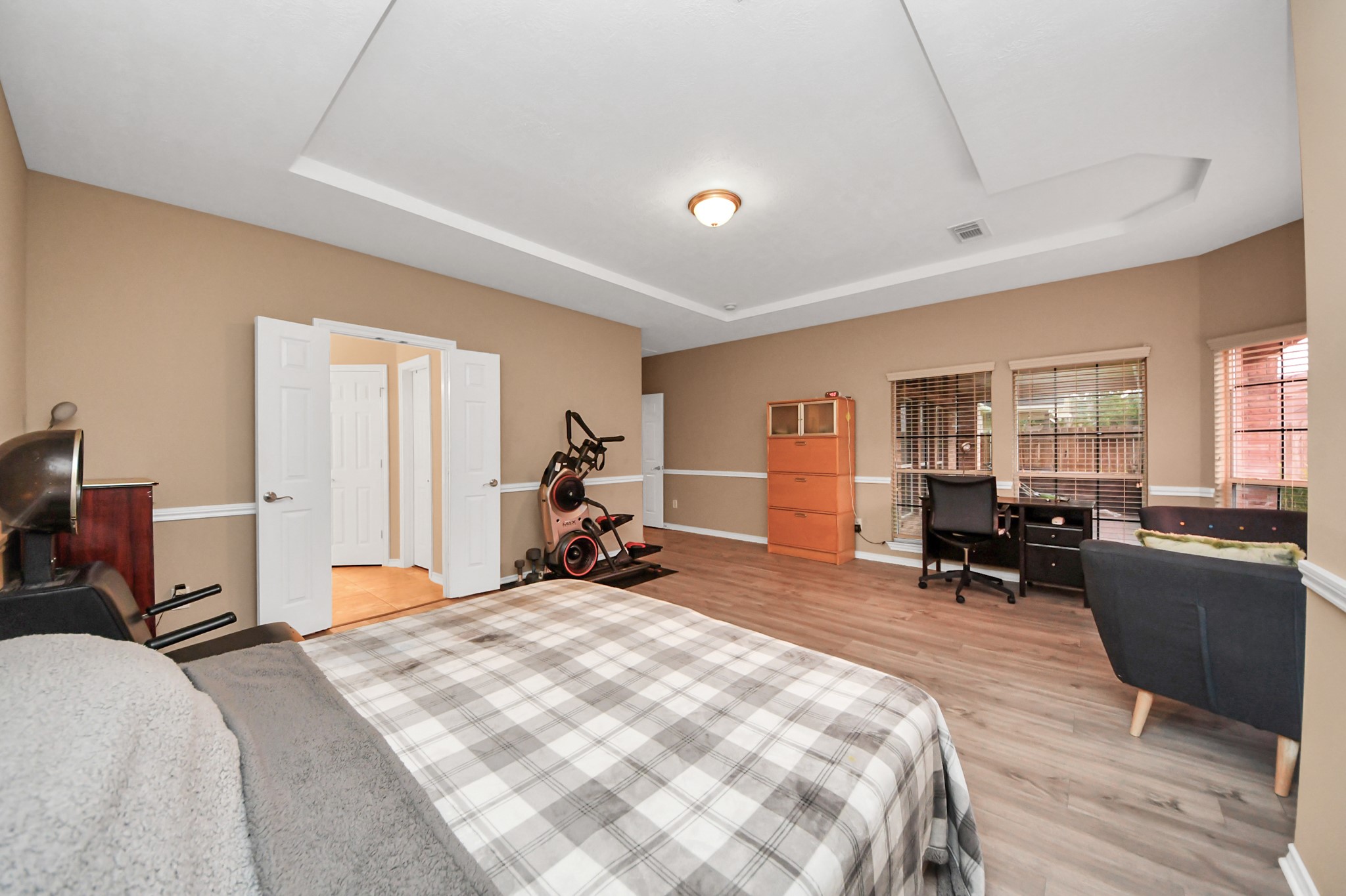 706 River Delta Lane Rosenberg, TX 77469 - Photo 25 of 50 a bed room with a bed and furniture