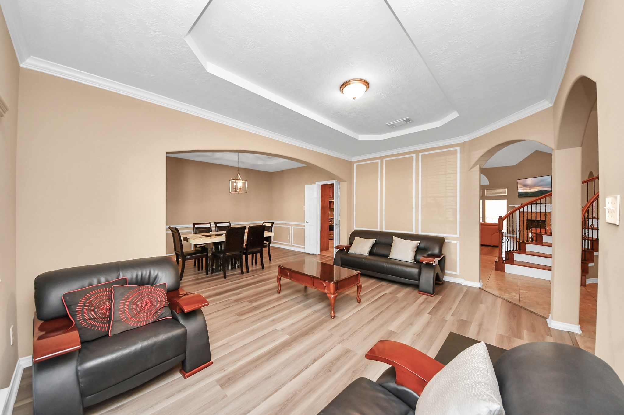 706 River Delta Lane Rosenberg, TX 77469 - Photo 7 of 50 a living room with furniture and wooden floor