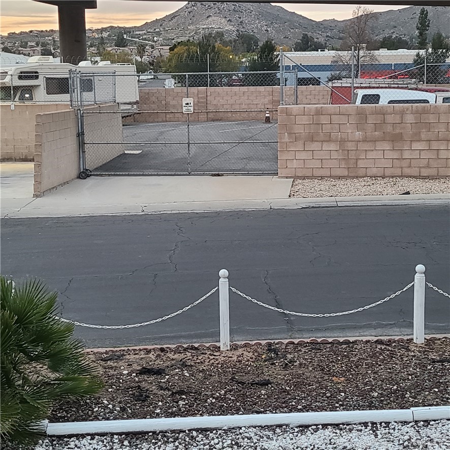 3700 Buchanan, Unit 98 Corona, CA 92503 - Photo 24 of 24 a view of outdoor space and yard