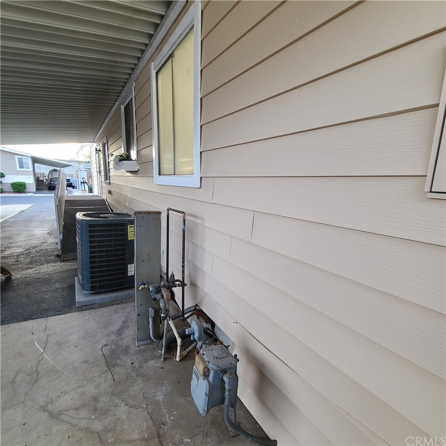 3700 Buchanan, Unit 98 Corona, CA 92503 - Photo 4 of 24 a view of storage and utility room