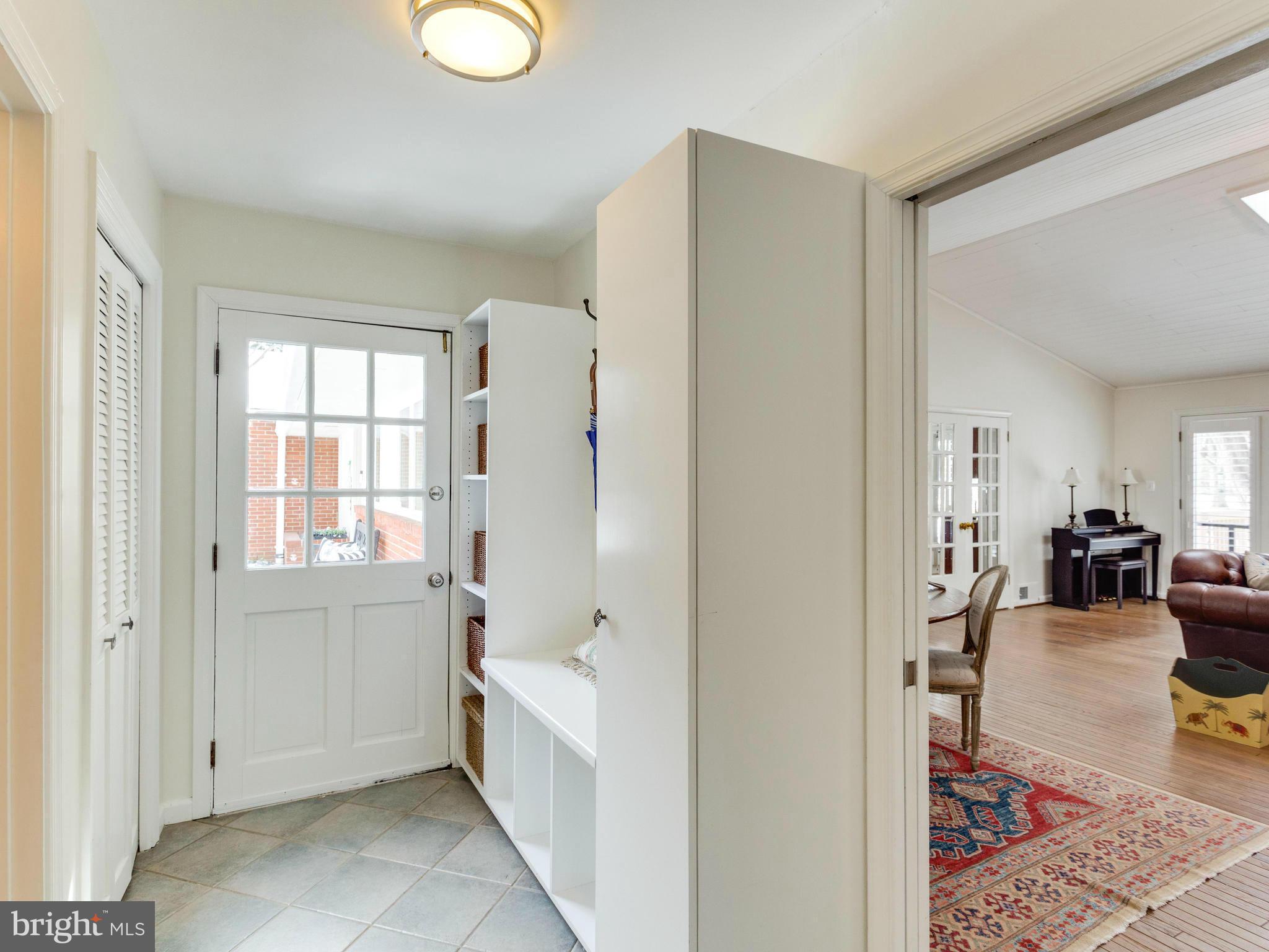 2780 Hill Road Vienna, VA 22181 - Photo 21 of 29 Interior (General)