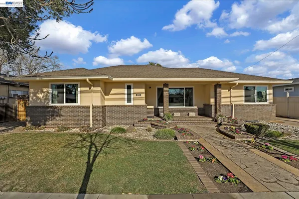 $1,195,000 | 1576 Fourth Street, Livermore, CA 94550