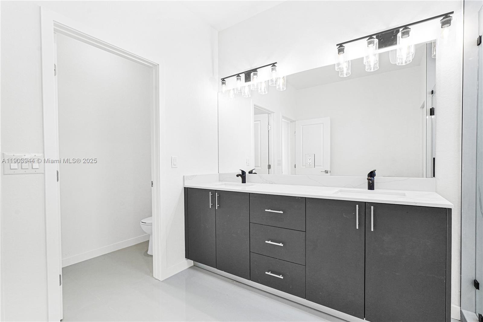 22555 Southwest 125th Avenue, Unit 13A Miami, FL 33170 - Photo 15 of 100