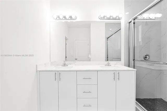 $4,540 | 22555 Southwest 125th Avenue, Unit 13A, Miami, FL 33170