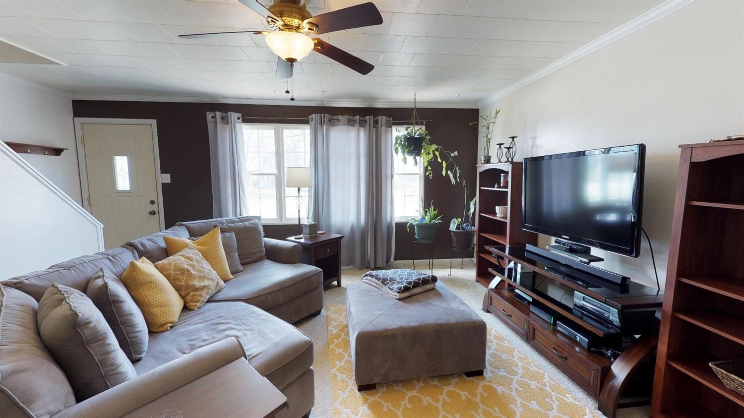 727 Juniper Road Valparaiso, IN 46385 - Photo 8 of 10 1500x843