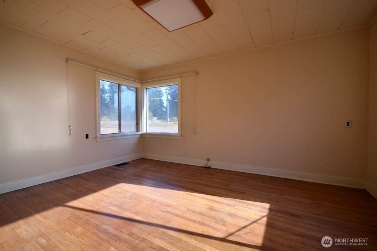 14614 Lawrence Lake Road Southeast Yelm, WA 98597 - Photo 22 of 38 Gallery Image 22