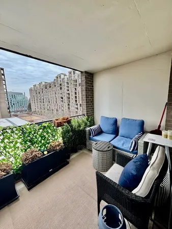 $3,200 | 77 Pond Avenue, Unit 611, Brookline, MA 02445