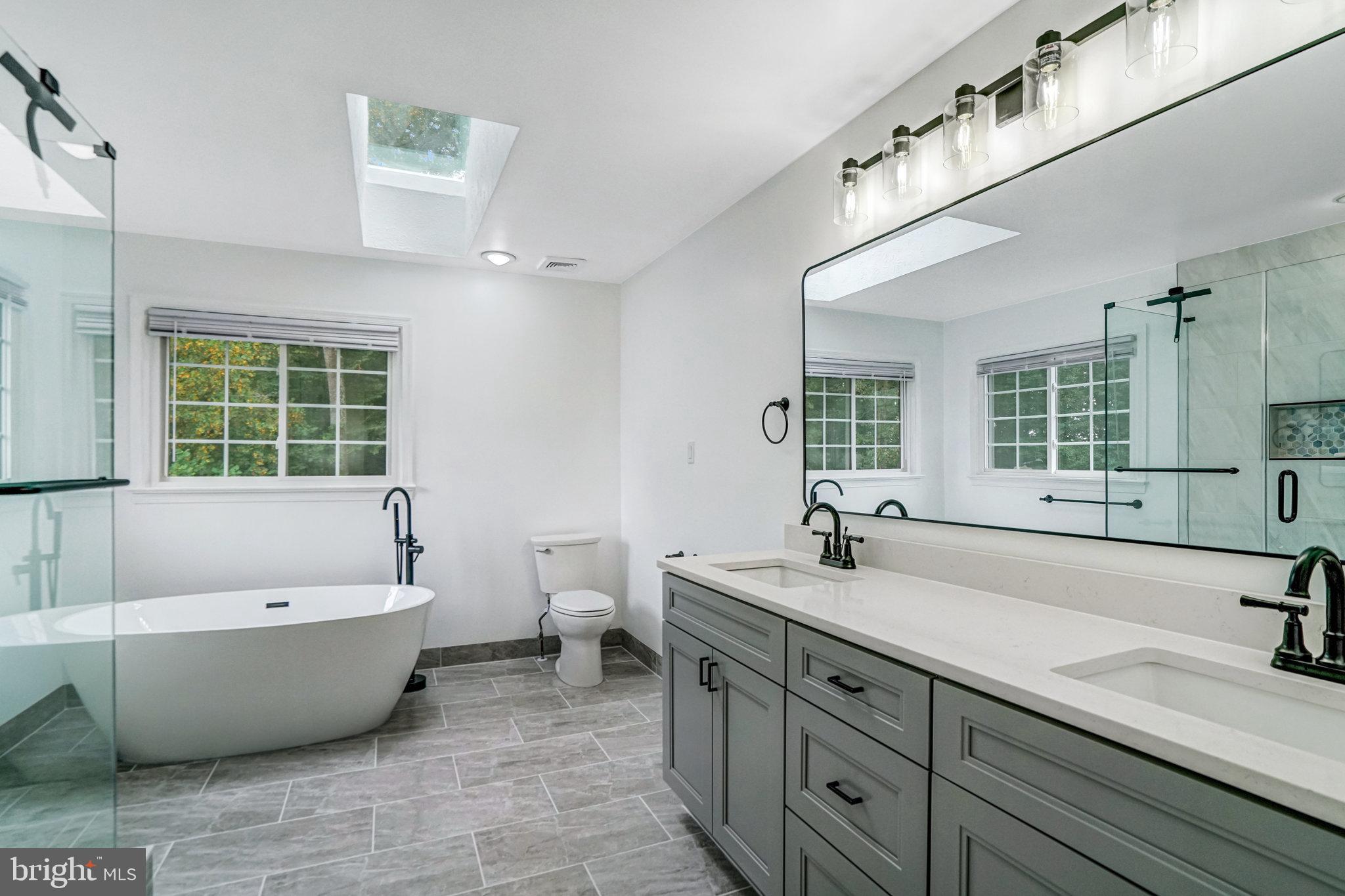 7832 Valleyfield Drive Springfield, VA 22153 - Photo 3 of 24