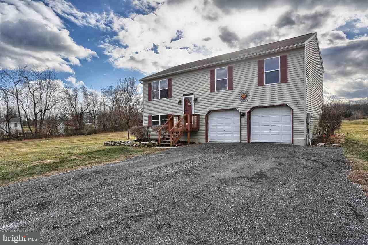 422 Crossroad School Road Carlisle, PA 17015 - Photo 1 of 24 Gallery Image 1
