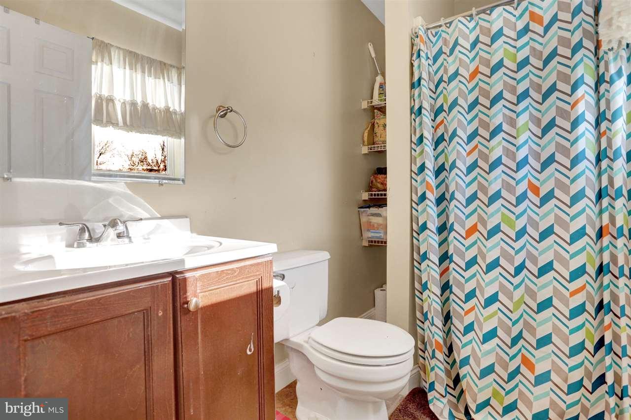422 Crossroad School Road Carlisle, PA 17015 - Photo 17 of 24 Gallery Image 17