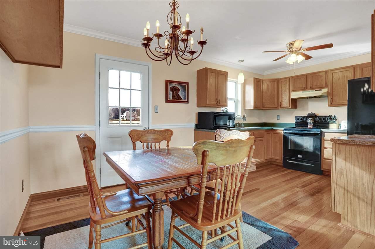 422 Crossroad School Road Carlisle, PA 17015 - Photo 7 of 24 Gallery Image 7