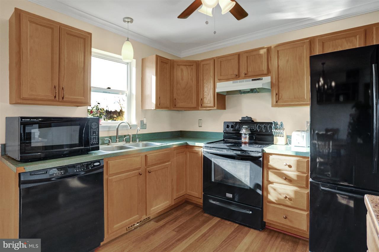 422 Crossroad School Road Carlisle, PA 17015 - Photo 10 of 24 Gallery Image 10