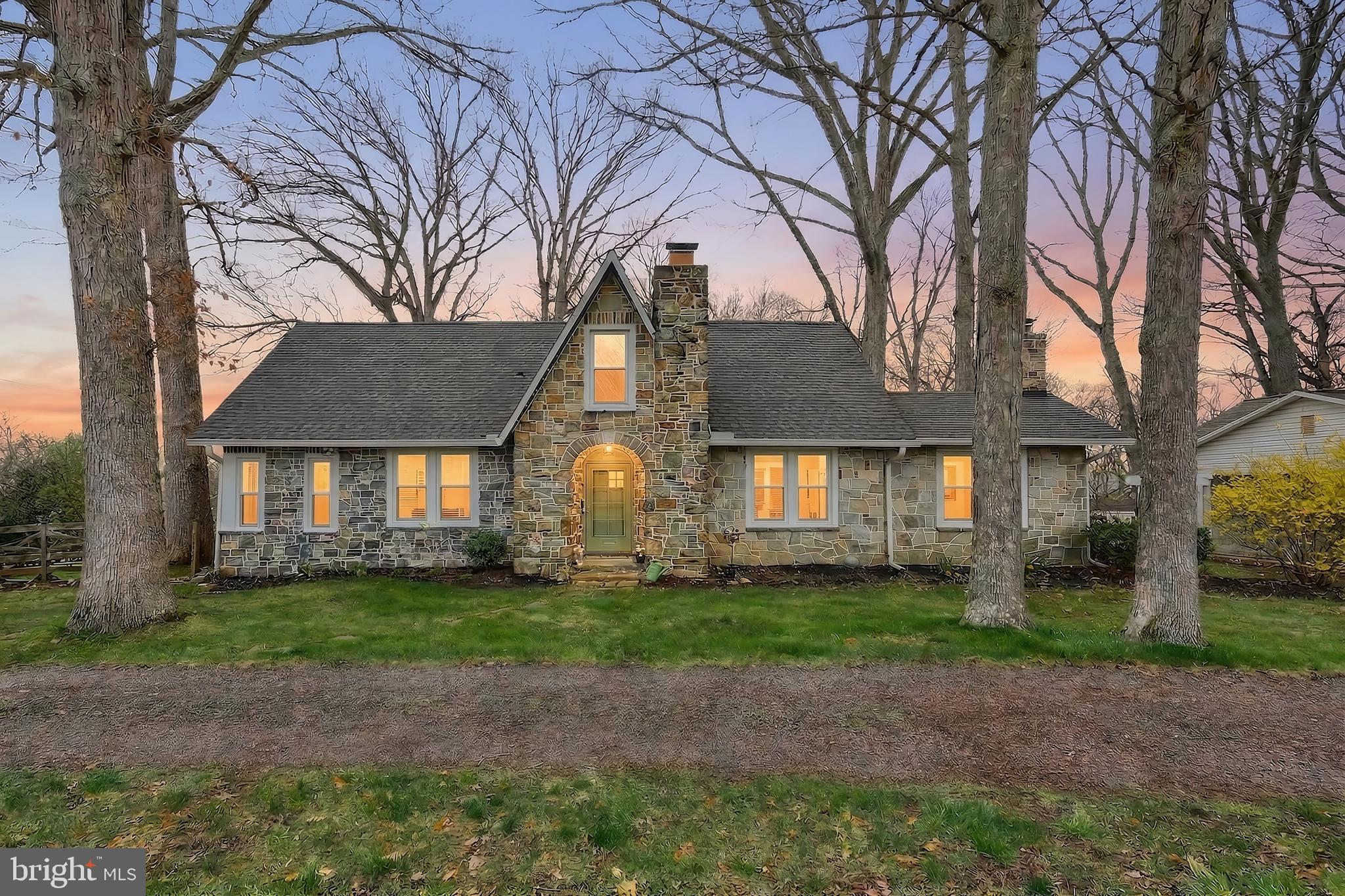 24 Park Street Jacobus, PA 17407 - Photo 1 of 40 a front view of a house with a garden