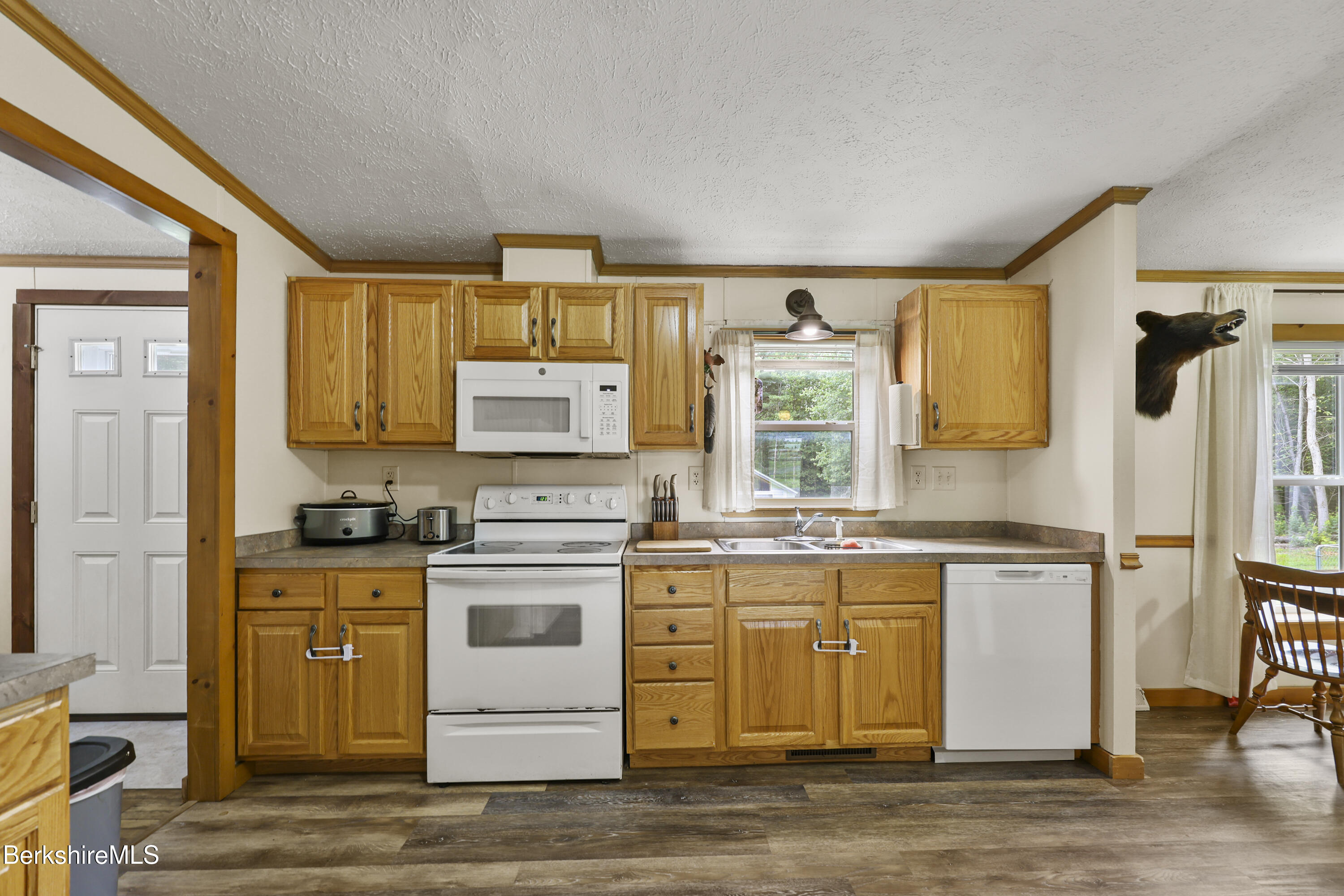 548 Loop Road Savoy, MA 01256 - Photo 21 of 43 95 Kitchen