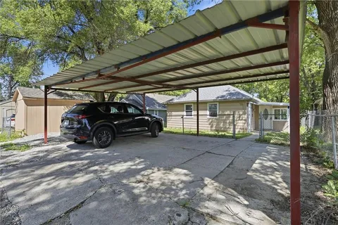 $170,000 | 1436 South 39th Street, Kansas City, KS 66106