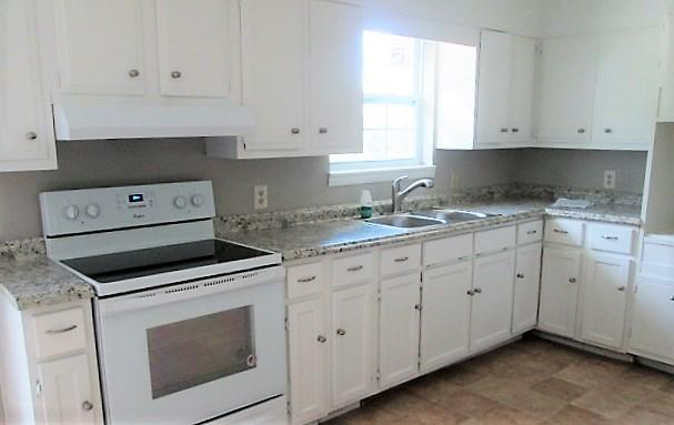 306 Marshall Hall Road Jasper, TN 37347 - Photo 8 of 20 KITCHEN