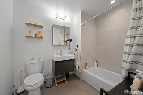 $370,820 | 100 Duboce Avenue, Unit 306, San Francisco, CA 94103