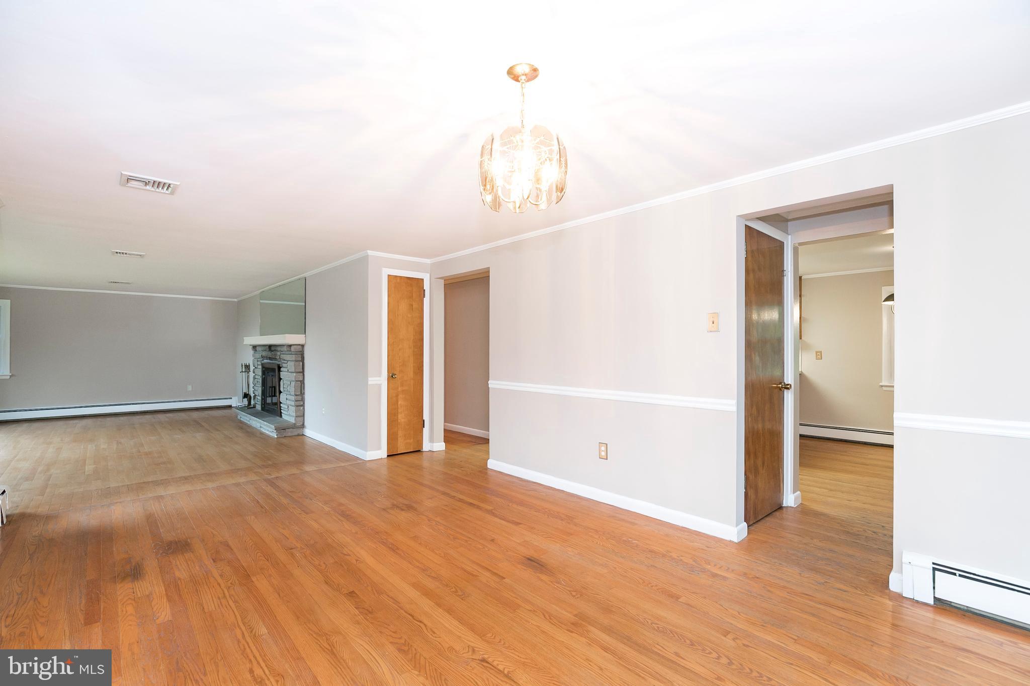 100 Wells Road Spring City, PA 19475 - Photo 15 of 33 Dining Room