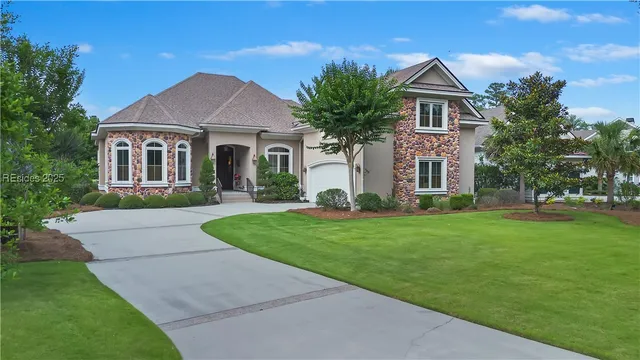$1,195,000 | 300 Hampton Lake Drive, Bluffton, SC 29910