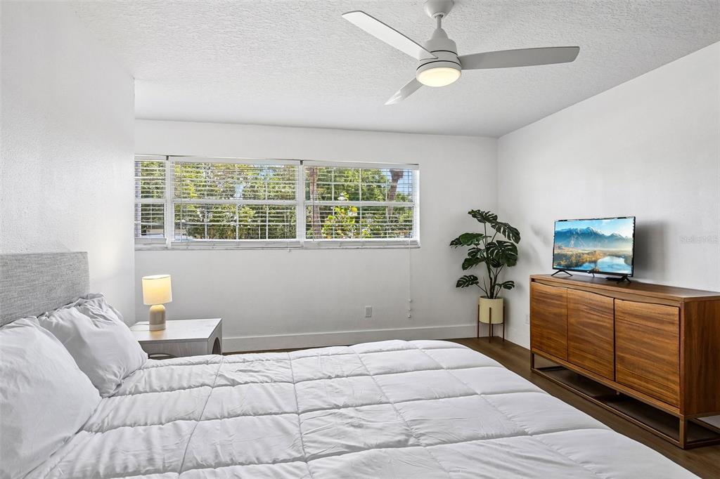9622 Oakhurst Road Seminole, FL 33776 - Photo 22 of 56 Gallery Image 22