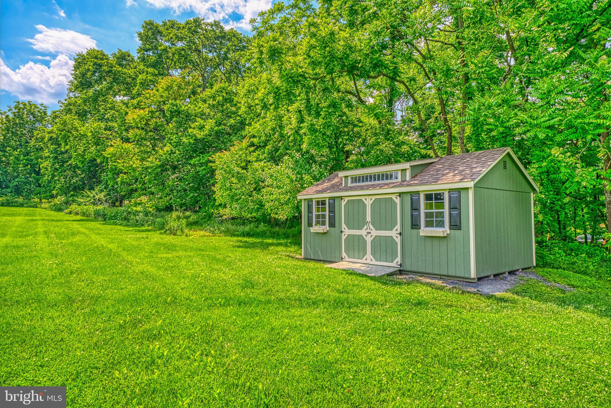 35467 Sunny Ridge Road Round Hill, VA 20141 - Photo 65 of 74 Handy Outdoor Shed