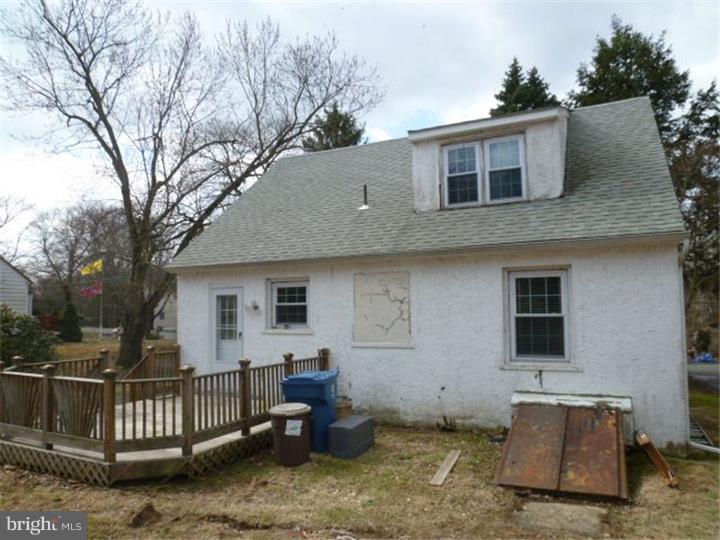 511 Ridge Avenue Media, PA 19063 - Photo 3 of 15 Exterior Back