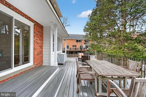 $2,350,000 | 1205 Suffield Drive, McLean, VA 22101