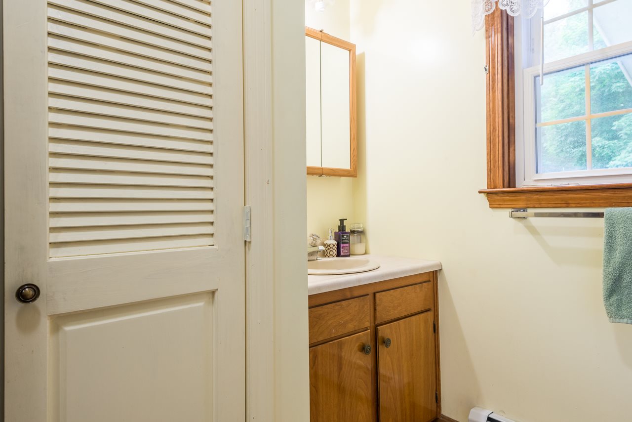 63 Sheldon Road Milton, VT 05468 - Photo 17 of 40 Gallery Image 17