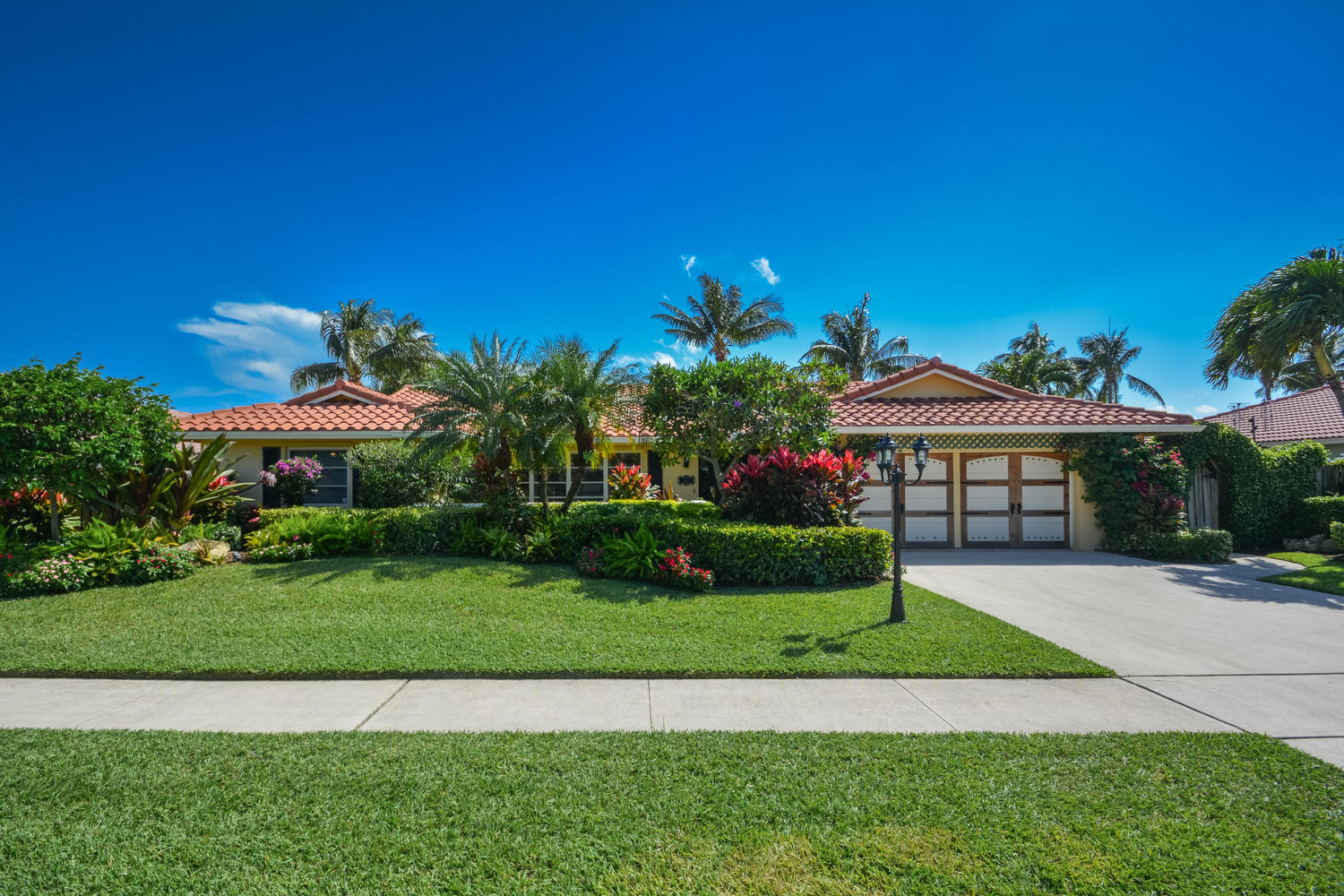 620 Southwest 16th Street Boca Raton, FL 33486 - Photo 1 of 35 front