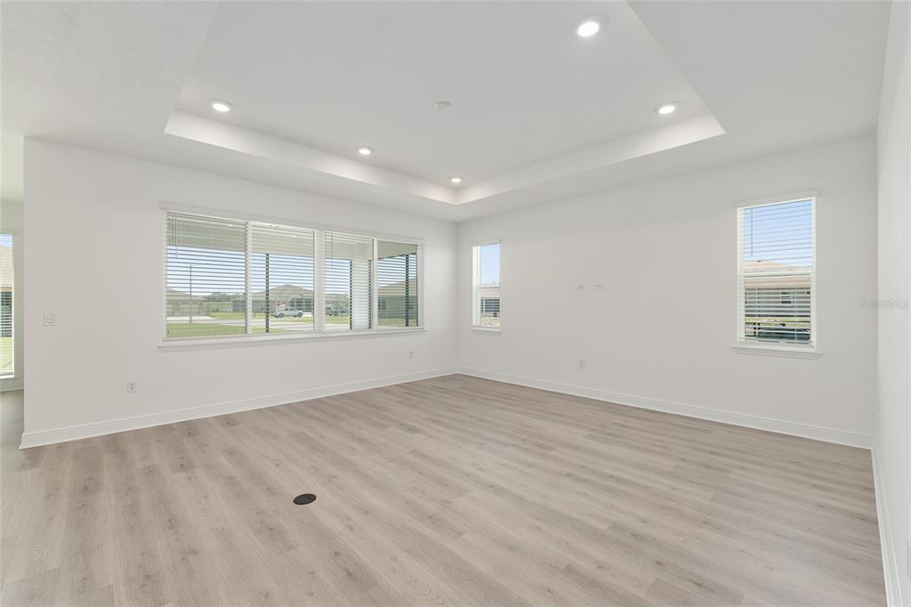10154 Southwest 85th Pl Road Ocala, FL 34481 - Photo 16 of 60