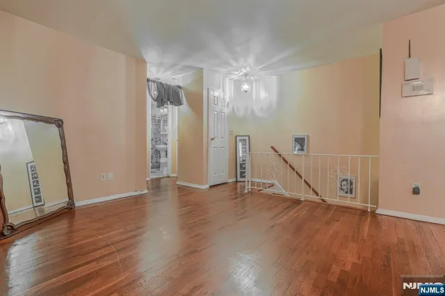 $195,000 | 916 Stuyvesant Avenue, Unit 2, Irvington, NJ 07111