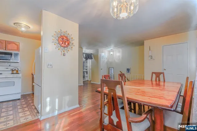 $195,000 | 916 Stuyvesant Avenue, Unit 2, Irvington, NJ 07111