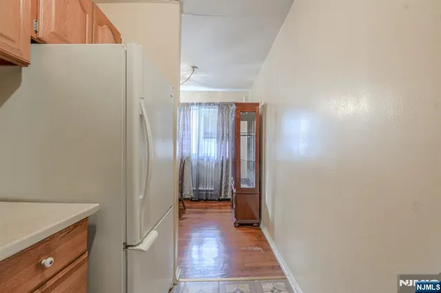 $195,000 | 916 Stuyvesant Avenue, Unit 2, Irvington, NJ 07111