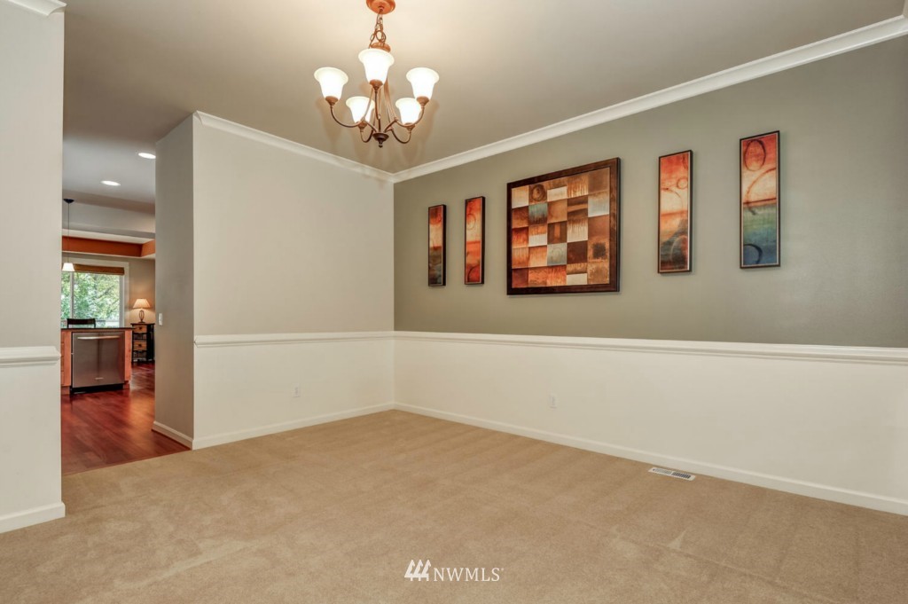 10317 Northeast 190th Street Bothell, WA 98011 - Photo 8 of 15 Gallery Image 8