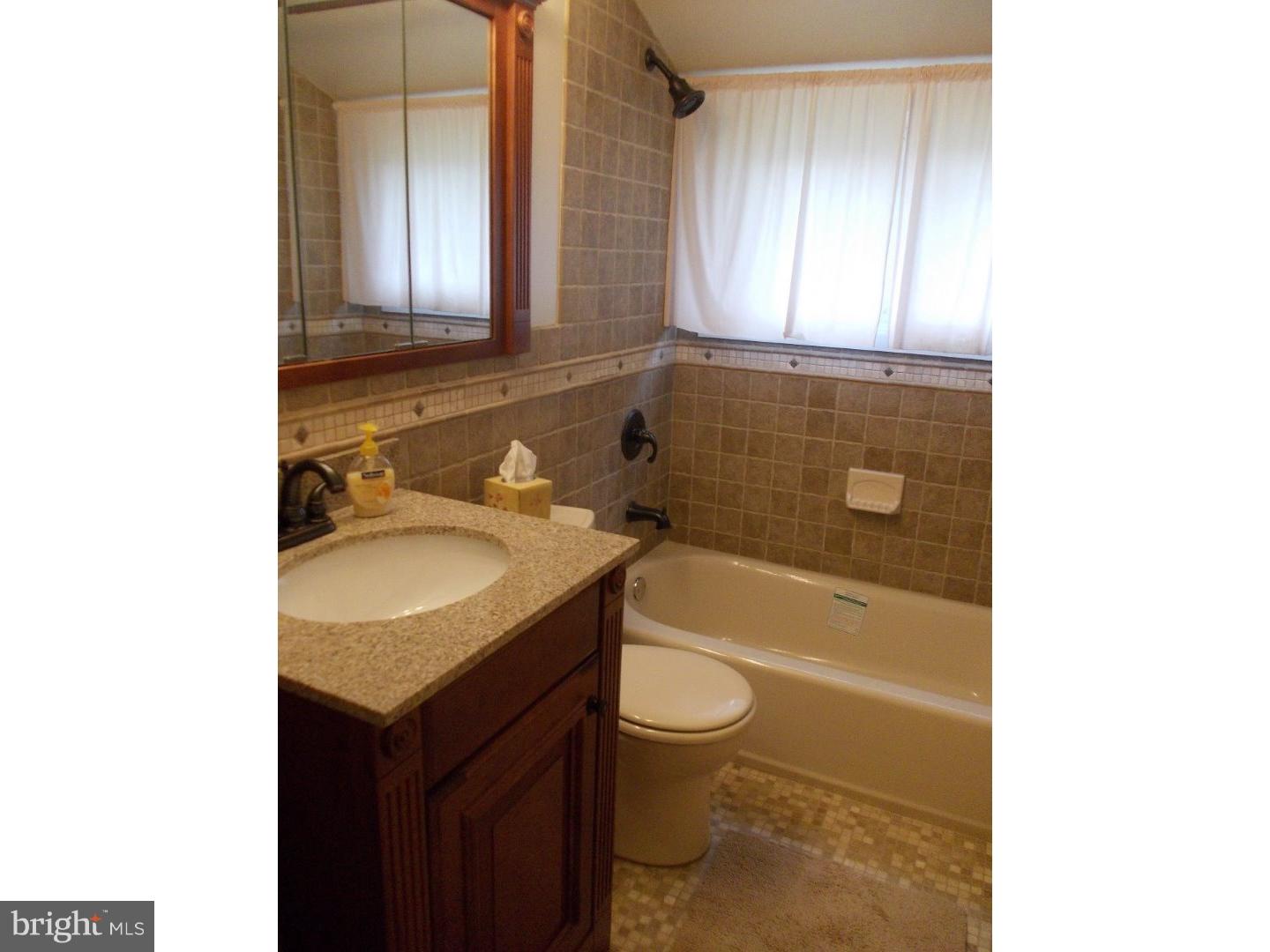 66 Candle Road Levittown, PA 19057 - Photo 9 of 13 Bathroom