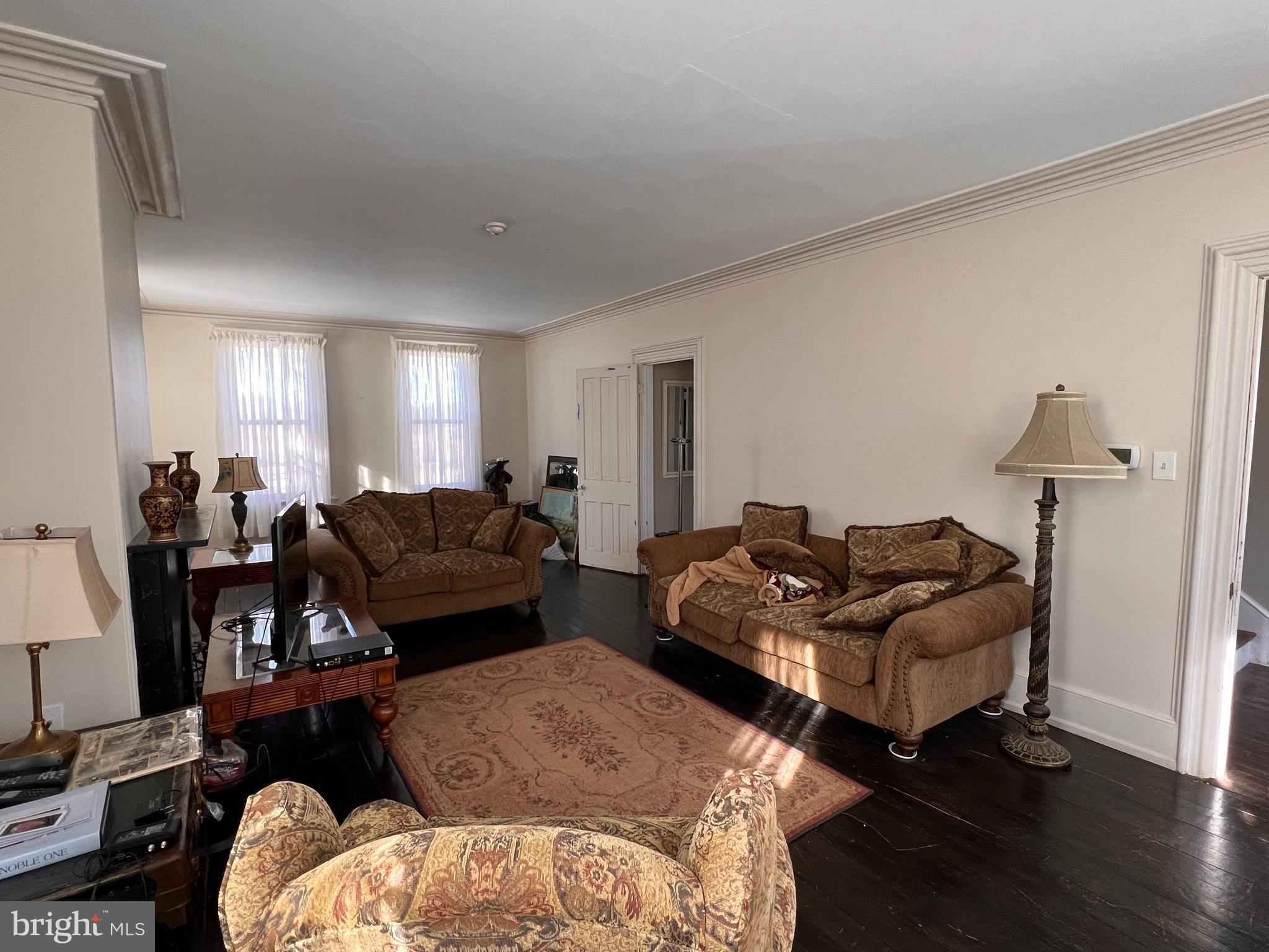 135 Blackwell Road Pennington, NJ 08534 - Photo 4 of 40