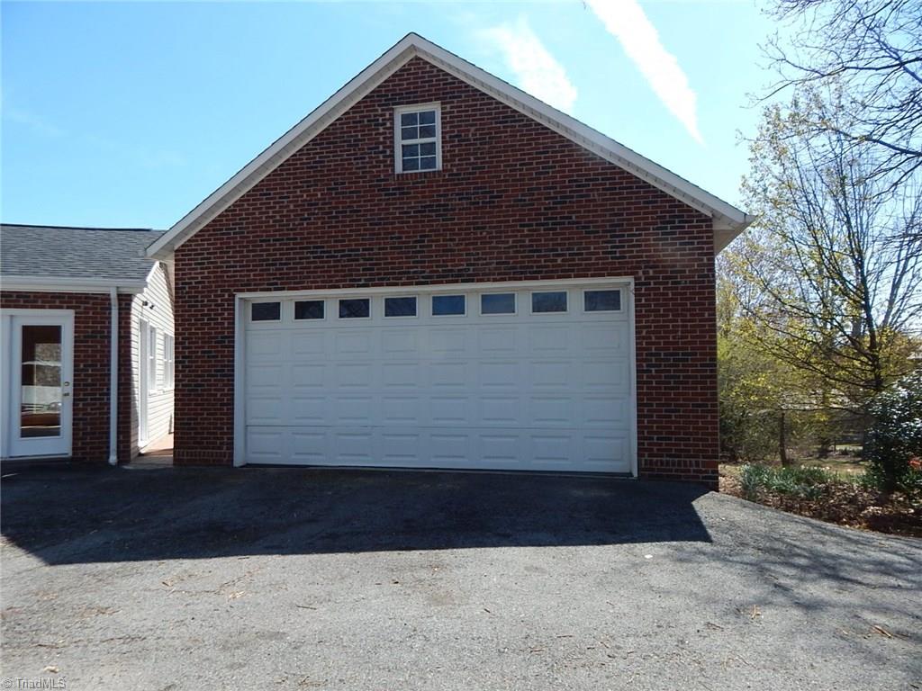 3324 Bryant Road Boonville, NC 27011 - Photo 3 of 25 Gallery Image 3