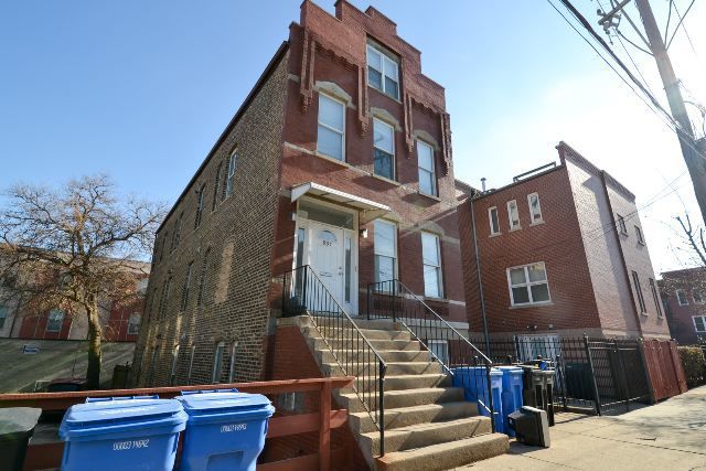 937 North Racine Avenue, Unit 2 Chicago, IL 60642 - Photo 1 of 17