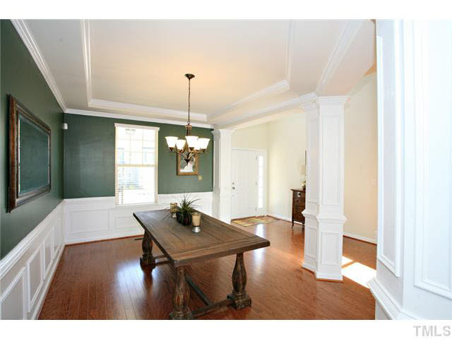 1002 Lakeview Road Durham, NC 27712 - Photo 3 of 22 Dining Room