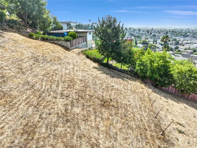 $199,999 | 3912 Locke Avenue, Los Angeles, CA 90032