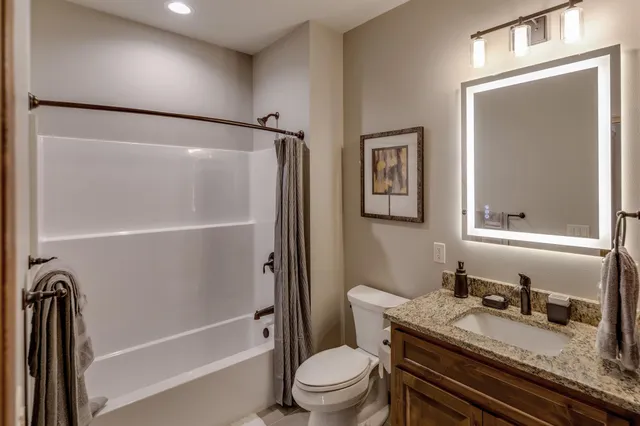 $749,000 | 7868 Chickasaw Circle, Breezy Point, MN 56472