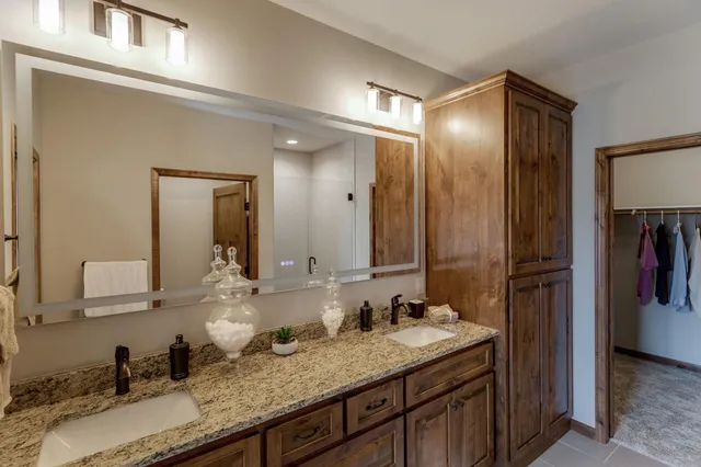 $749,000 | 7868 Chickasaw Circle, Breezy Point, MN 56472