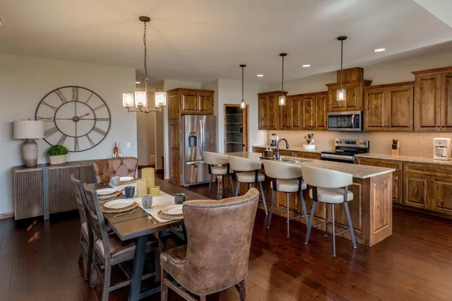 $749,000 | 7868 Chickasaw Circle, Breezy Point, MN 56472